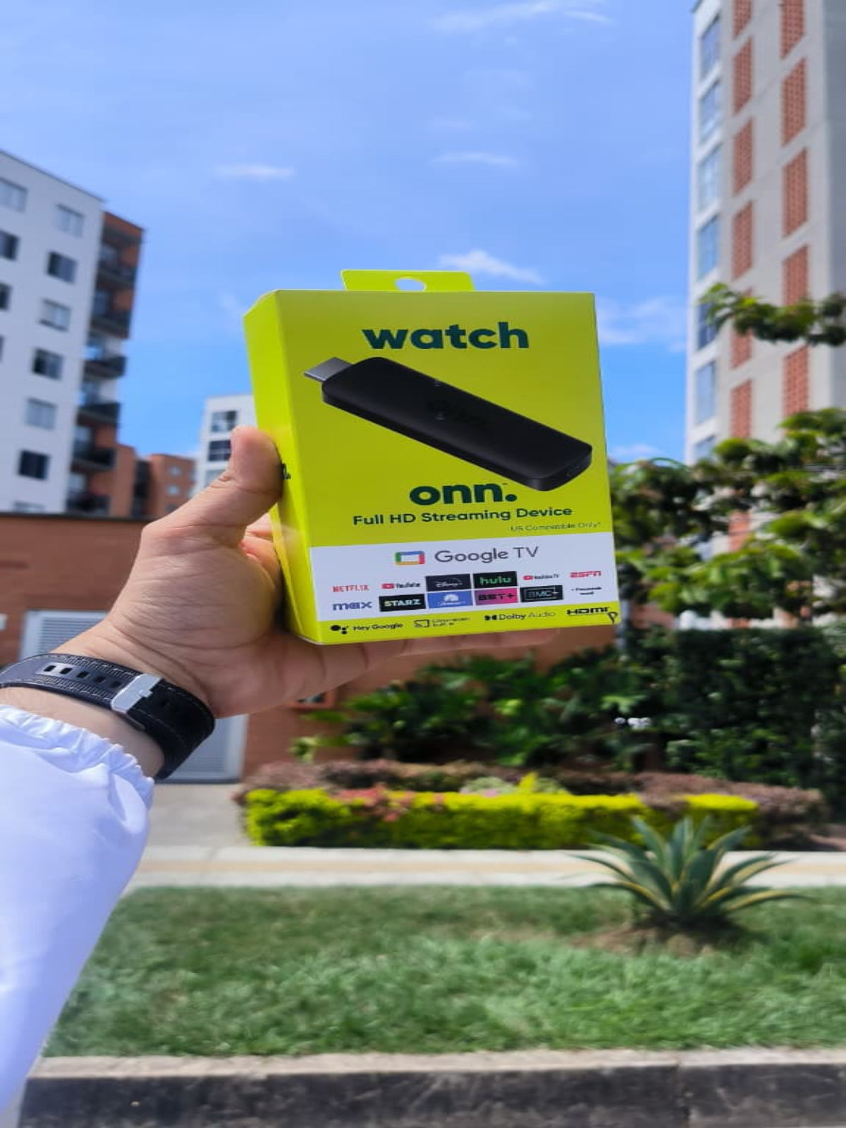 Android TV Stick onn 2K – Convierte tu TV en un Smart TV al instante